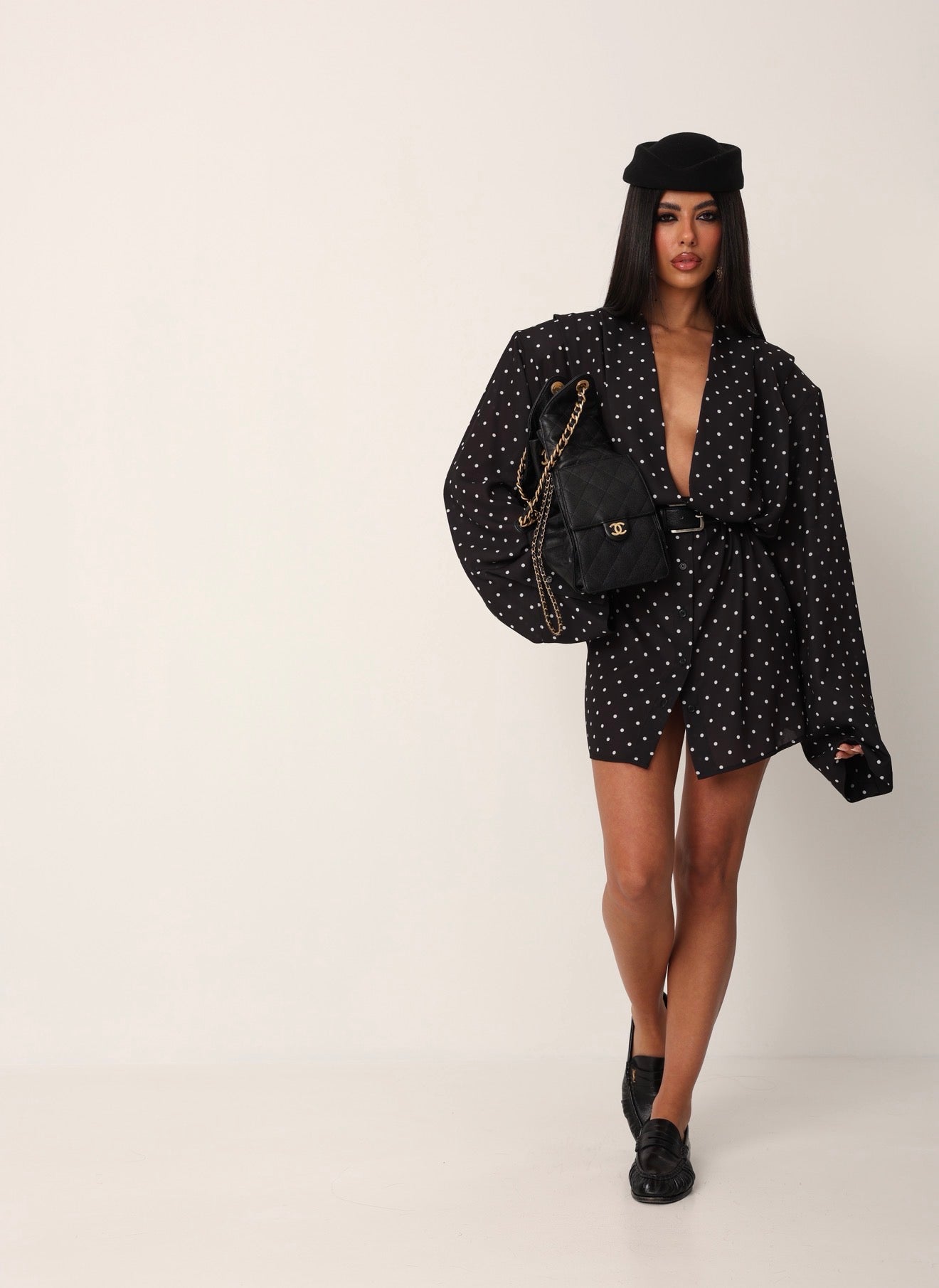 VESTITO POIS SCOLLO V SYDNEY NERO