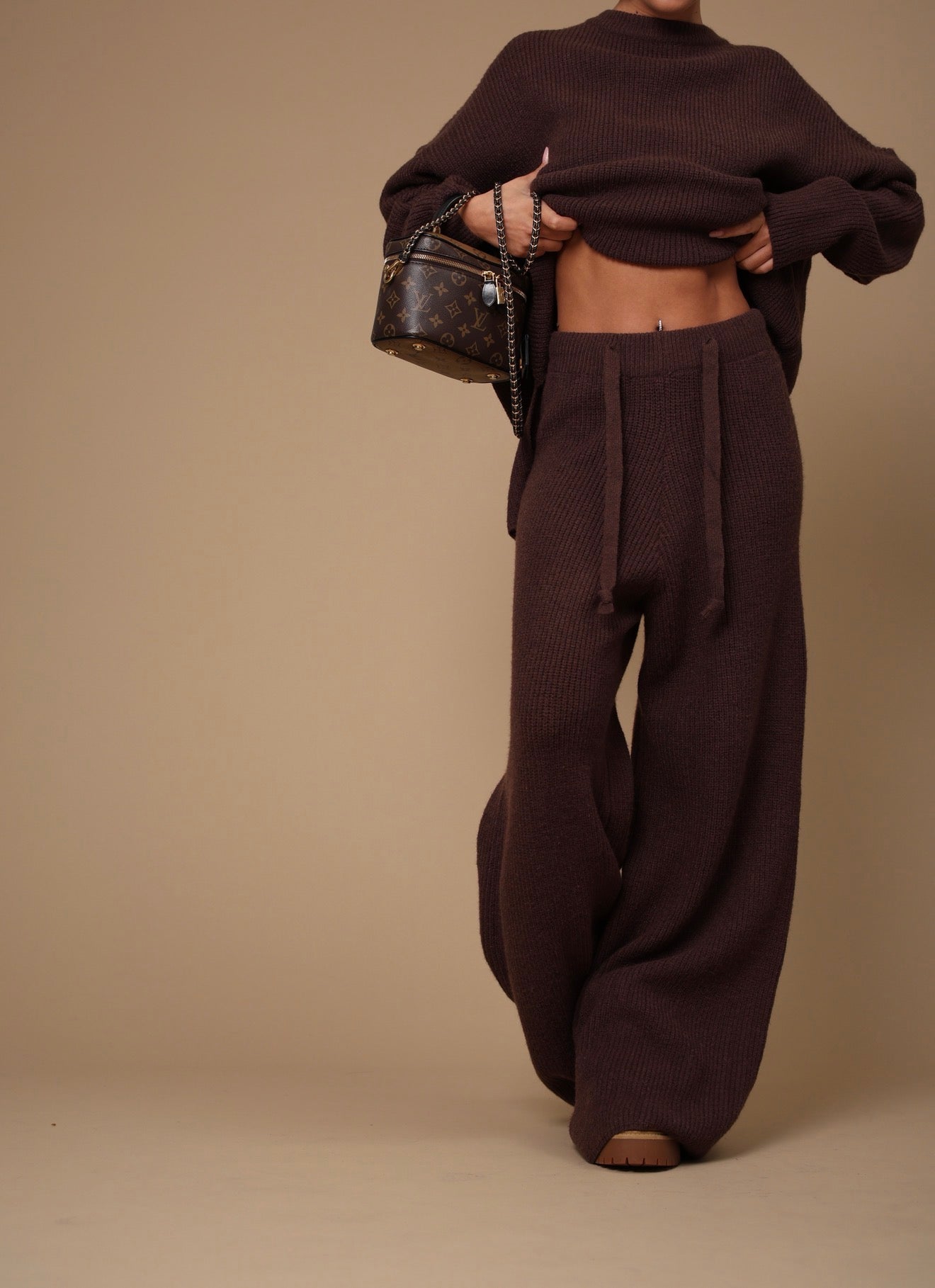 COORDINATO "IL PIU BELLO DELLA STORIA" MARRONE