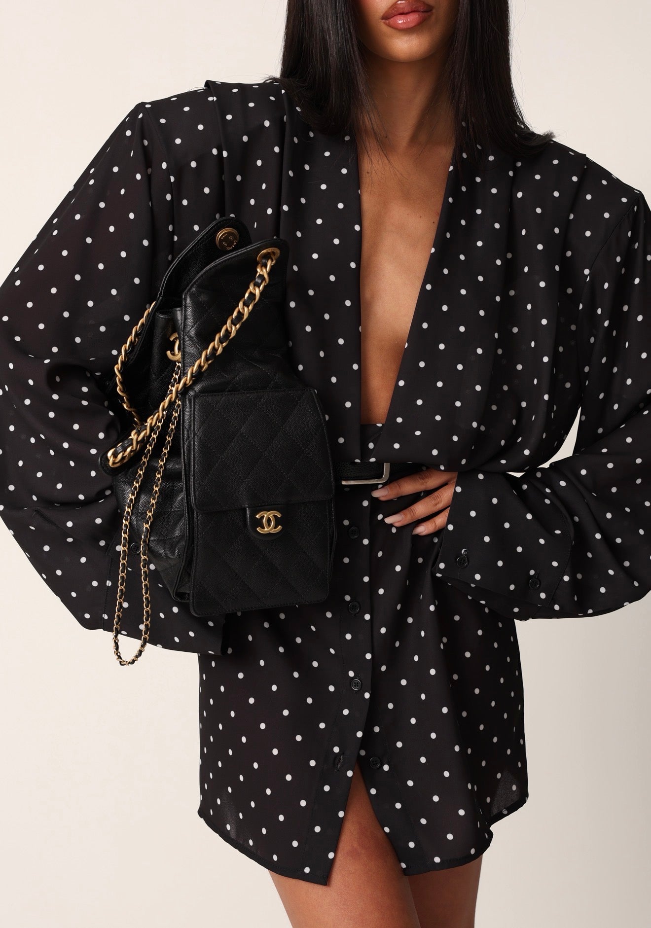 VESTITO POIS SCOLLO V SYDNEY NERO