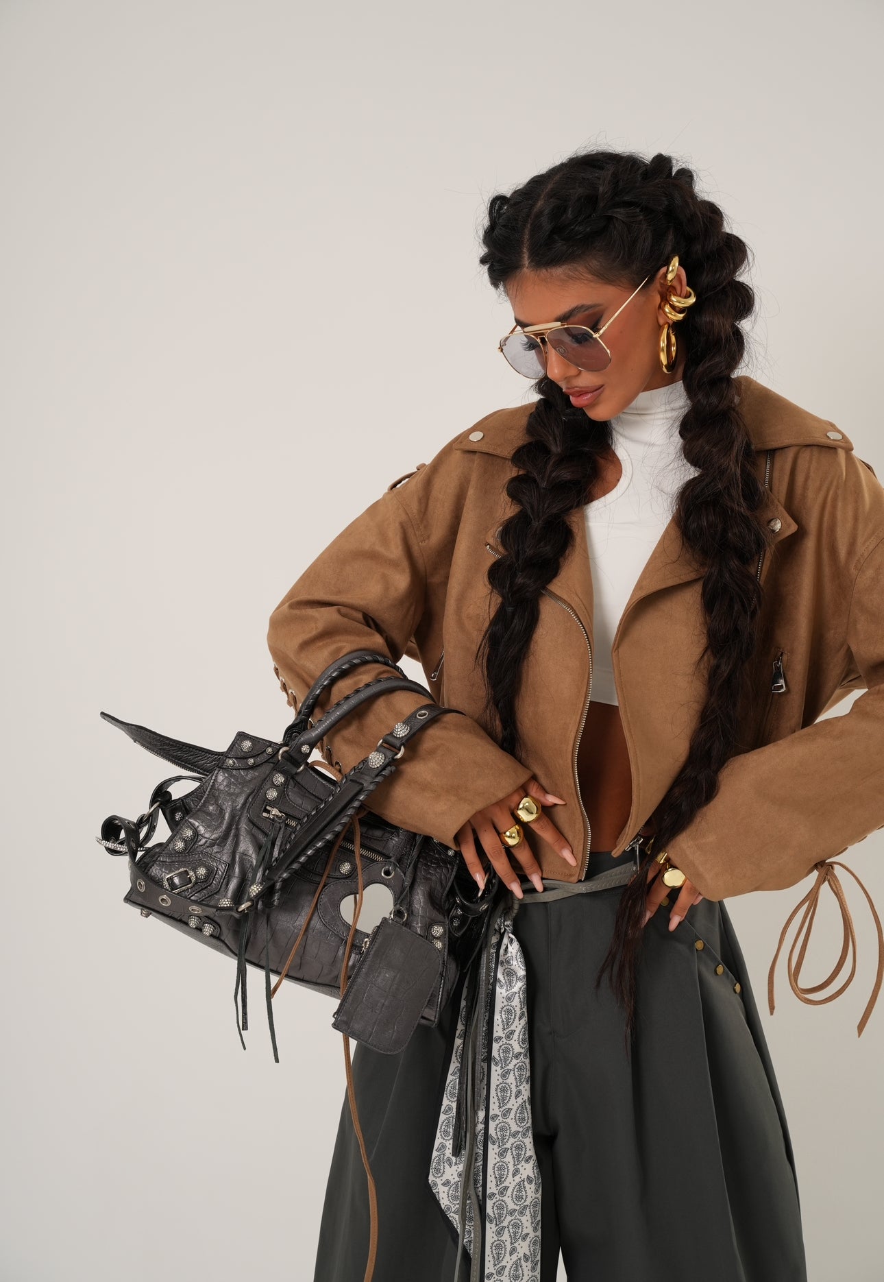 Chiodo stringhe Velia camel