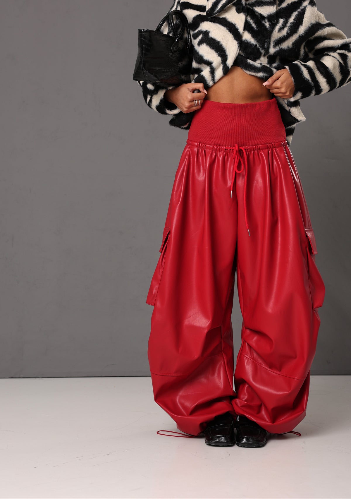 PANTALONI CARGO ECOPELLE VIVIEN ROSSO