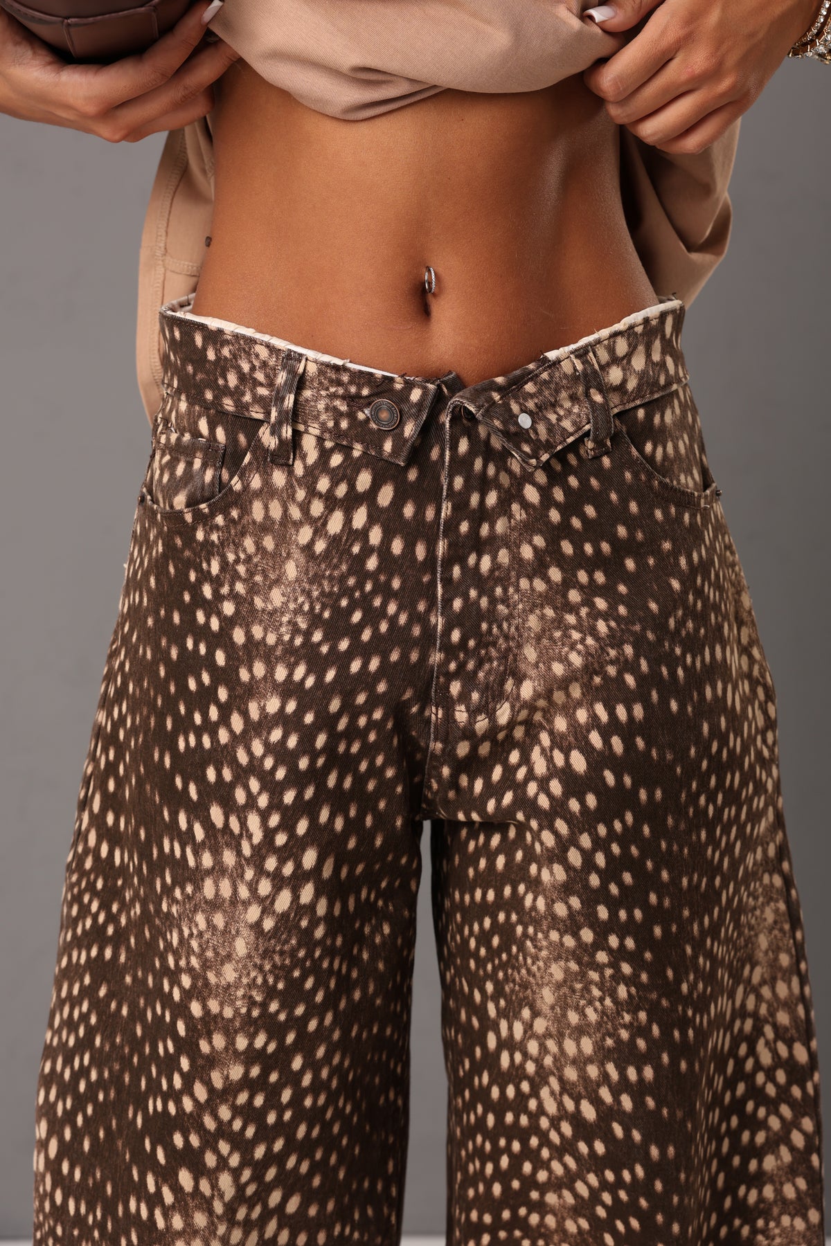 JEANS RISVOLTO BAMBI MARRONE