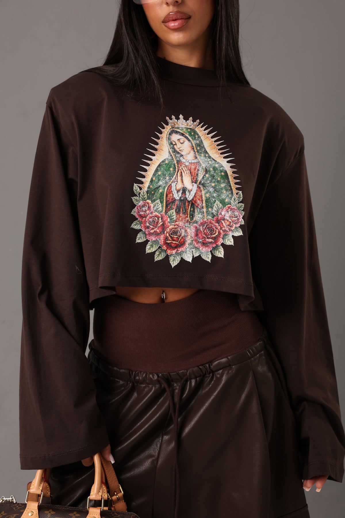 MAGLIA MANICHE LUNGHE PRAY MARRONE