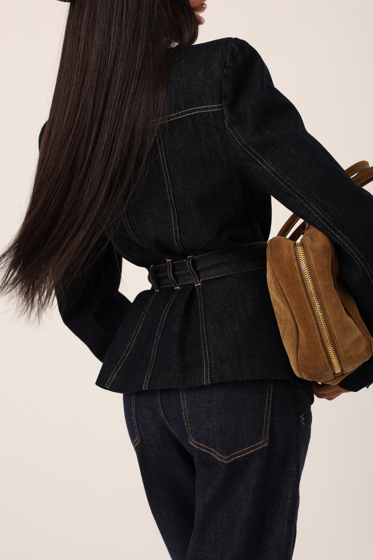GIACCA SPALLINE IMBOTTITE EMY + CINTURA DENIM SCURO