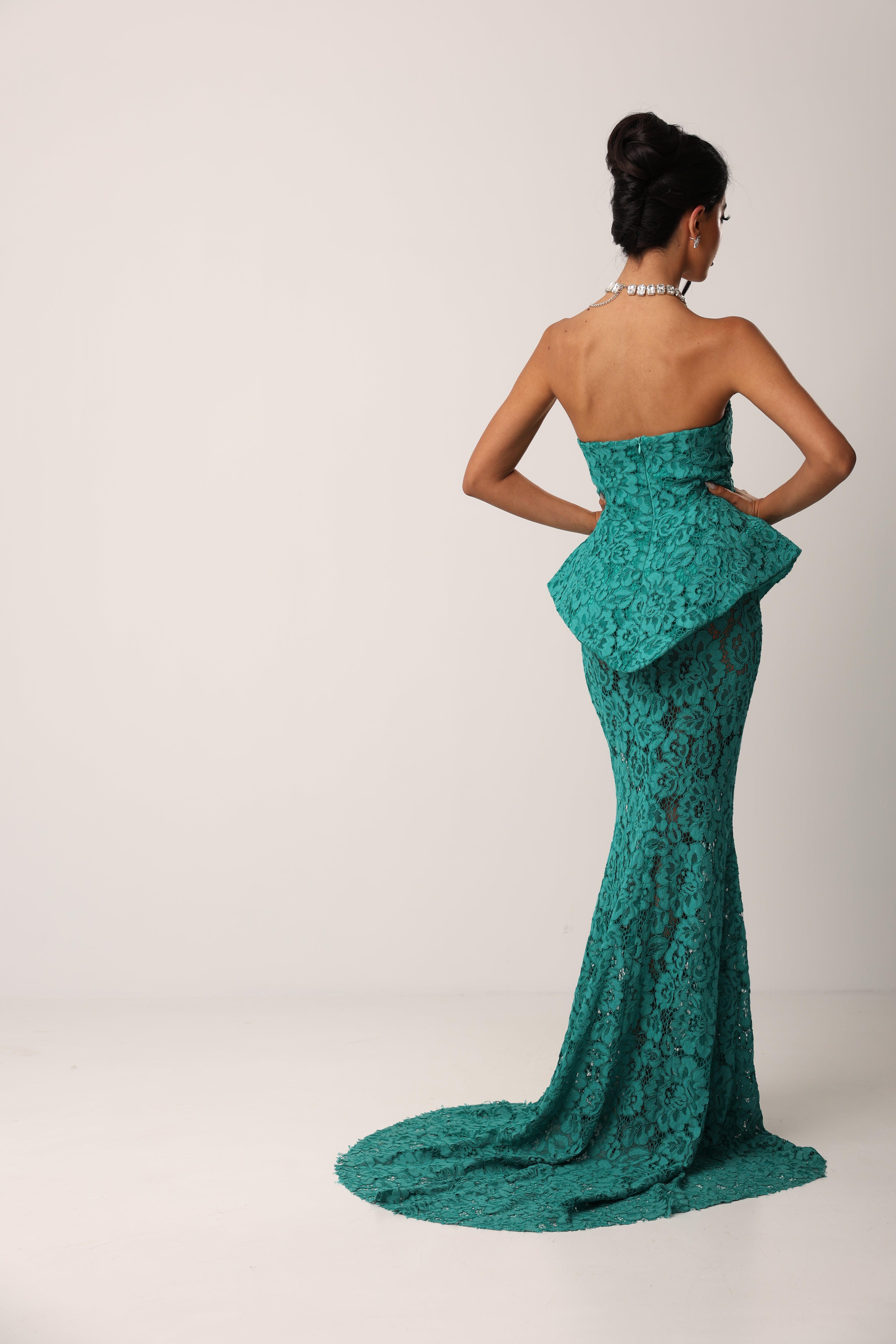 PRE-ORDINE VESTITO PIZZO POP-UP VERDE SMERALDO BY MARZIA MANGO