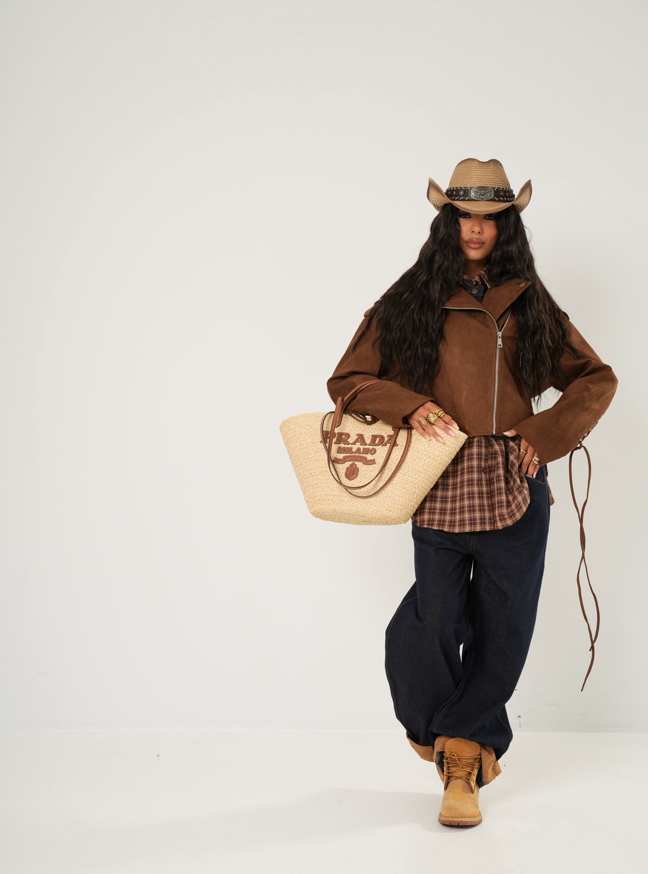 Chiodo stringhe Velia marrone