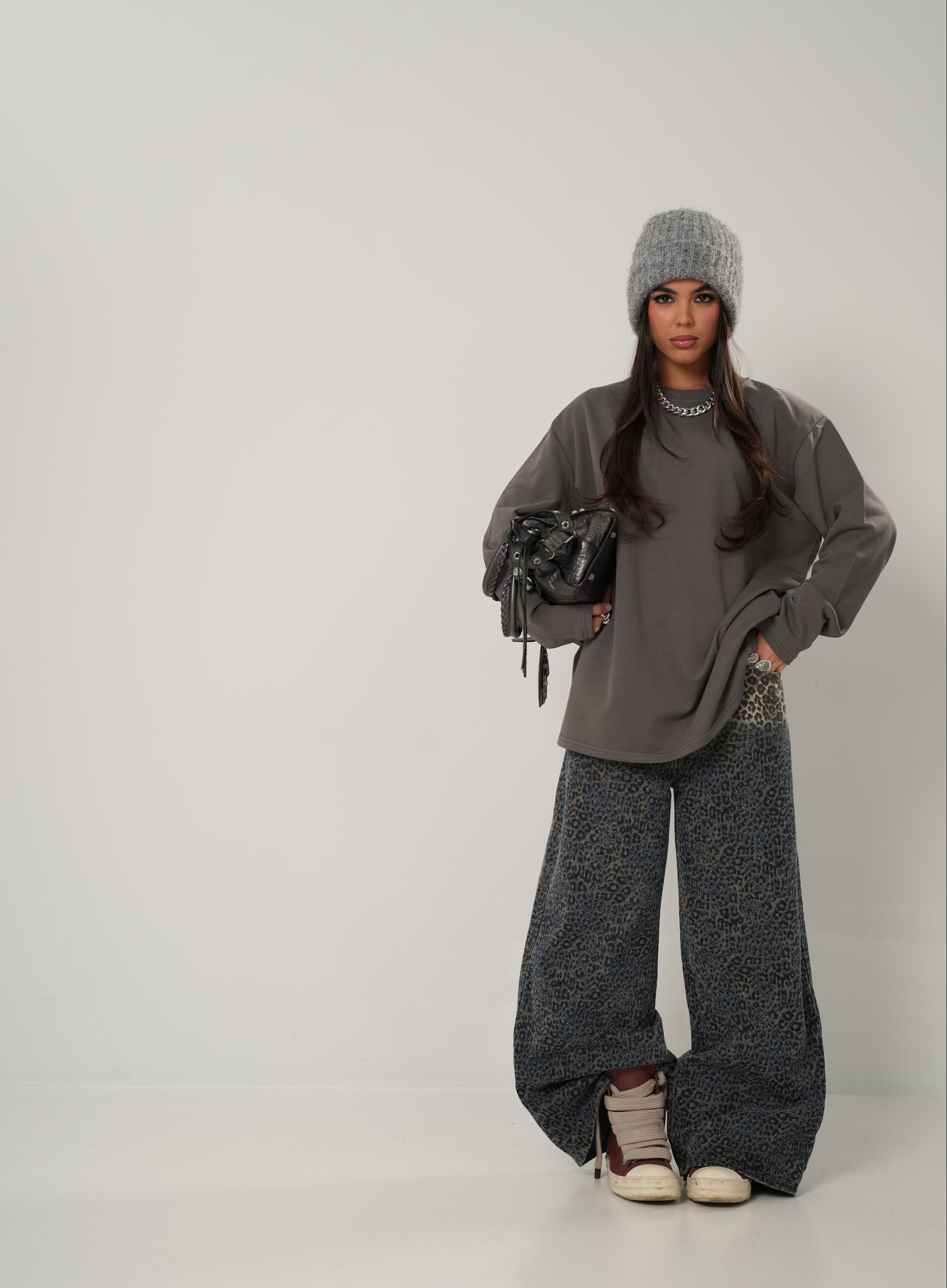 MAGLIA SPALLINE MAIKA GRIGIA