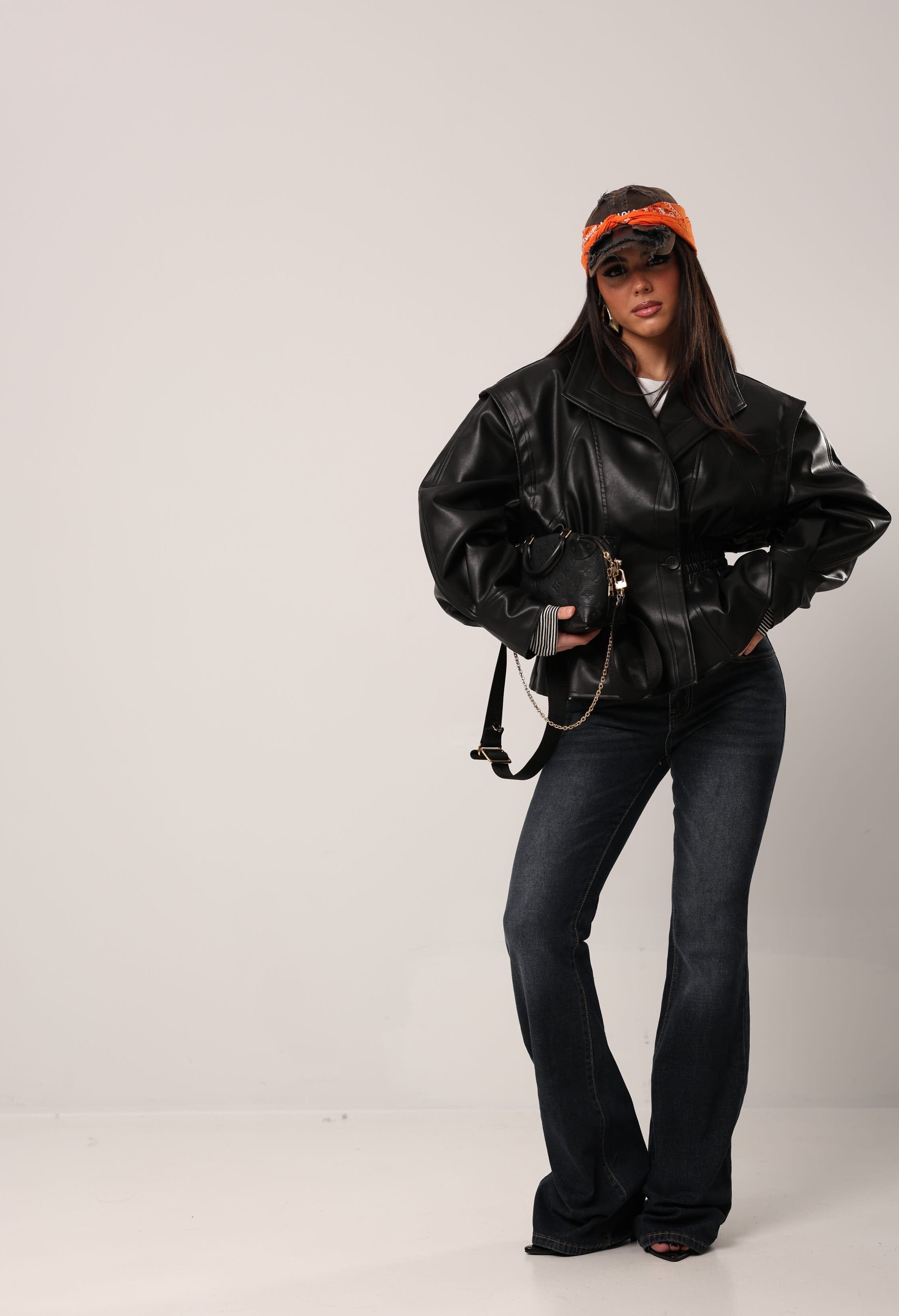 TORNA DOMENICA 08/02 ORE 21:00 GIUBBINO ECOPELLE AXEL NERO