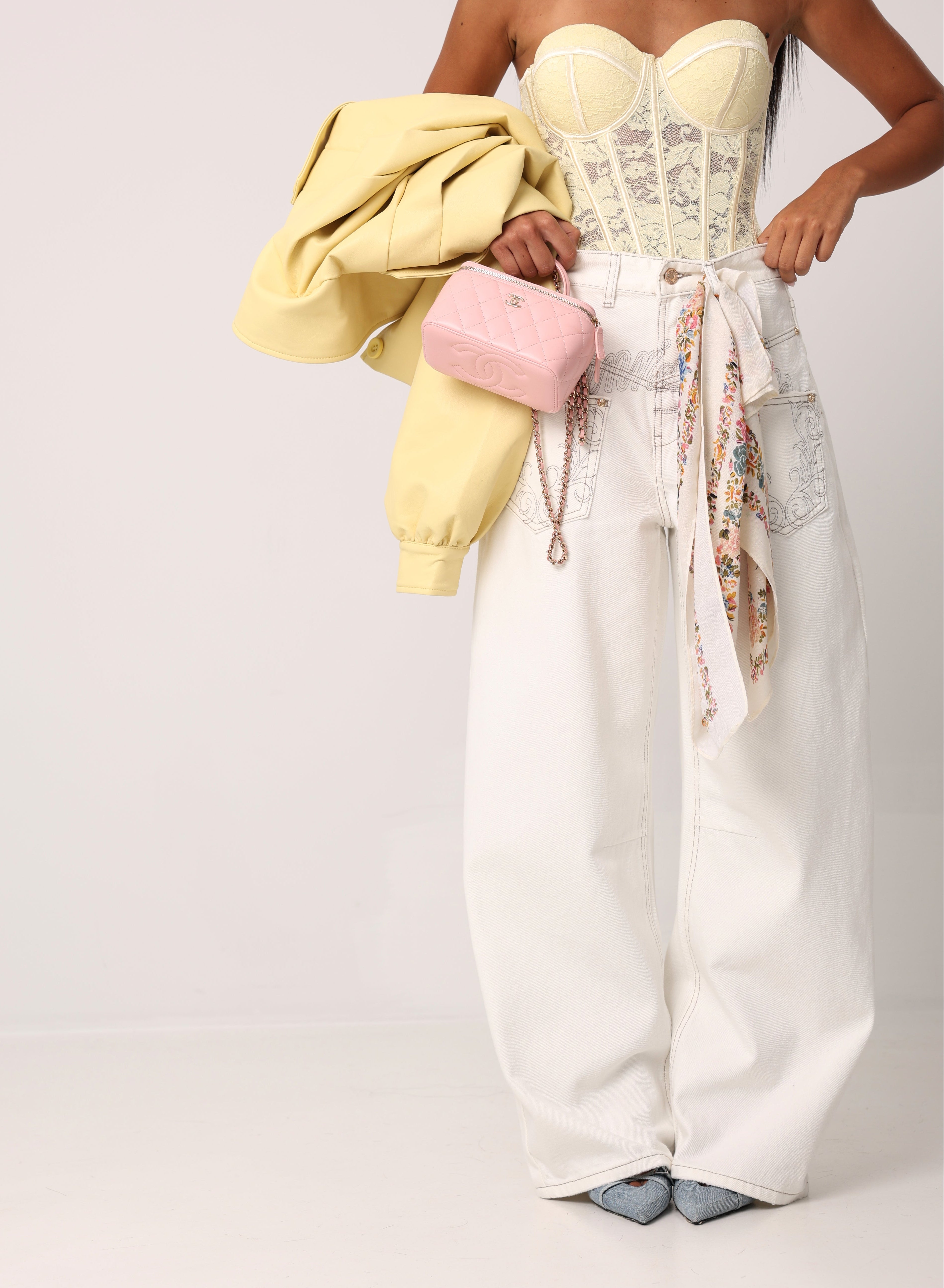 JEANS PETAL BIANCO + FOULARD