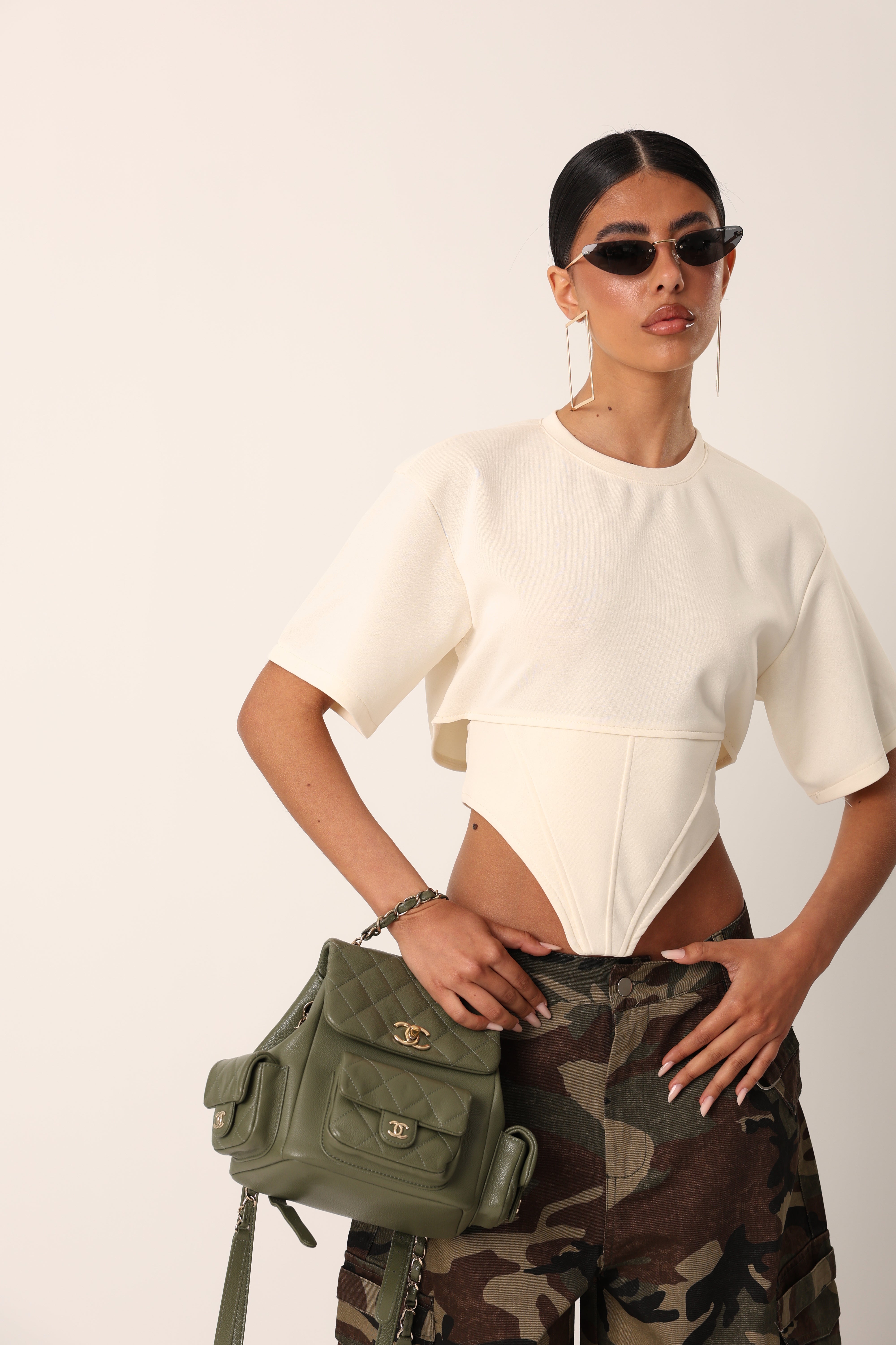 T-SHIRT BUSTINO CONNY CREMA