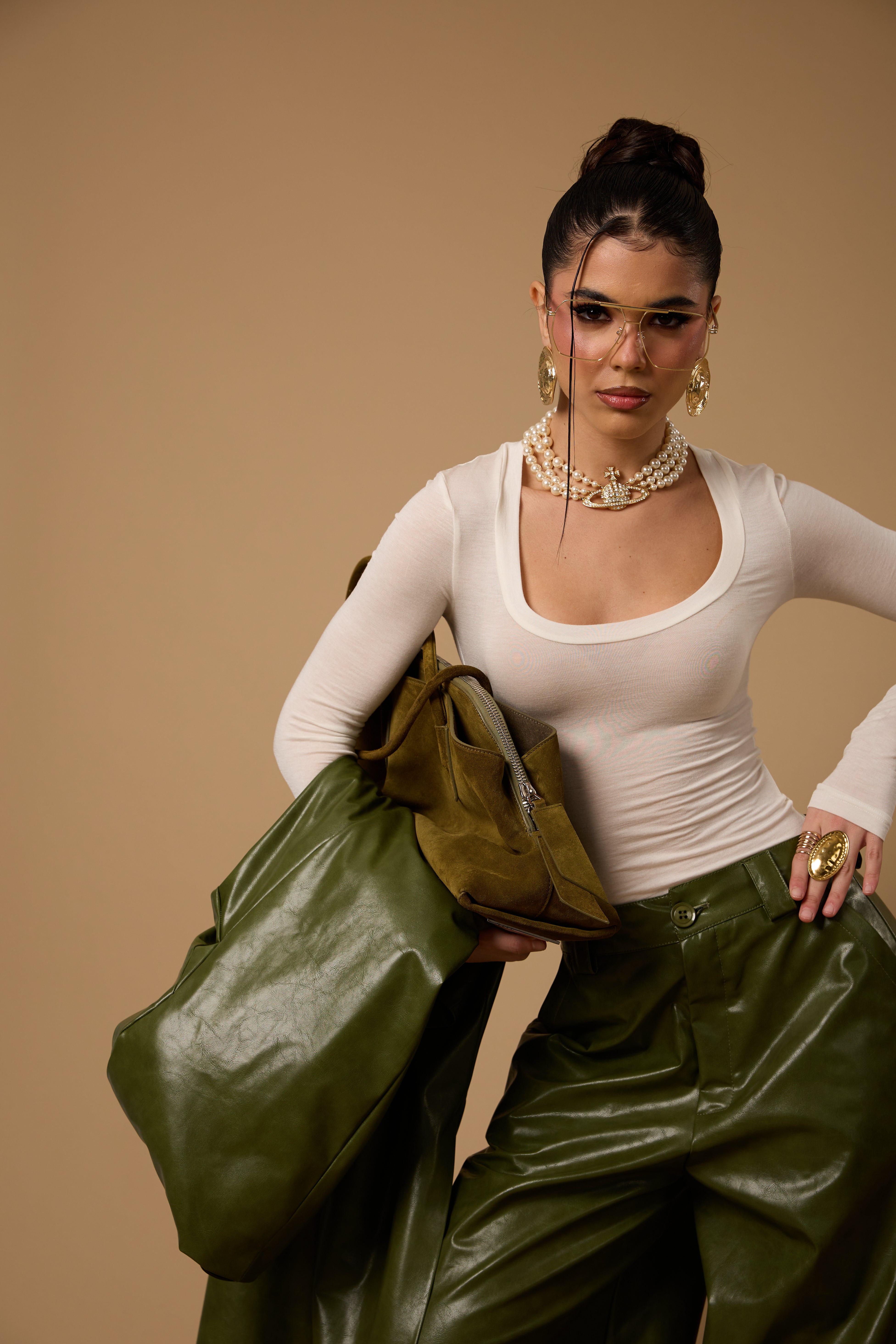 MAGLIA SCOLLO ROTONDO PRECIOUS PANNA BY MARZIA MANGO