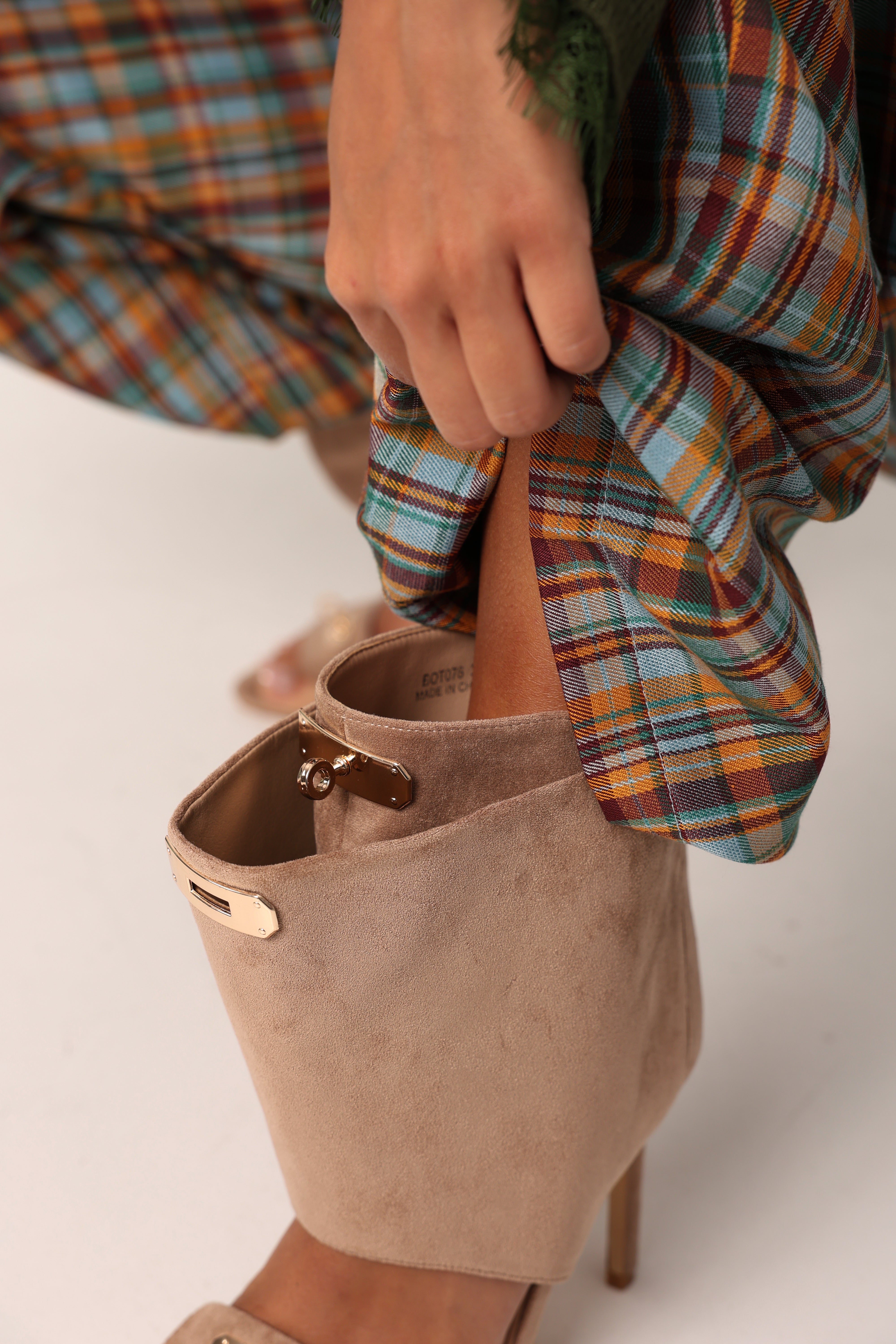 SANDALI ECOCAMOSCIO GYBA BEIGE