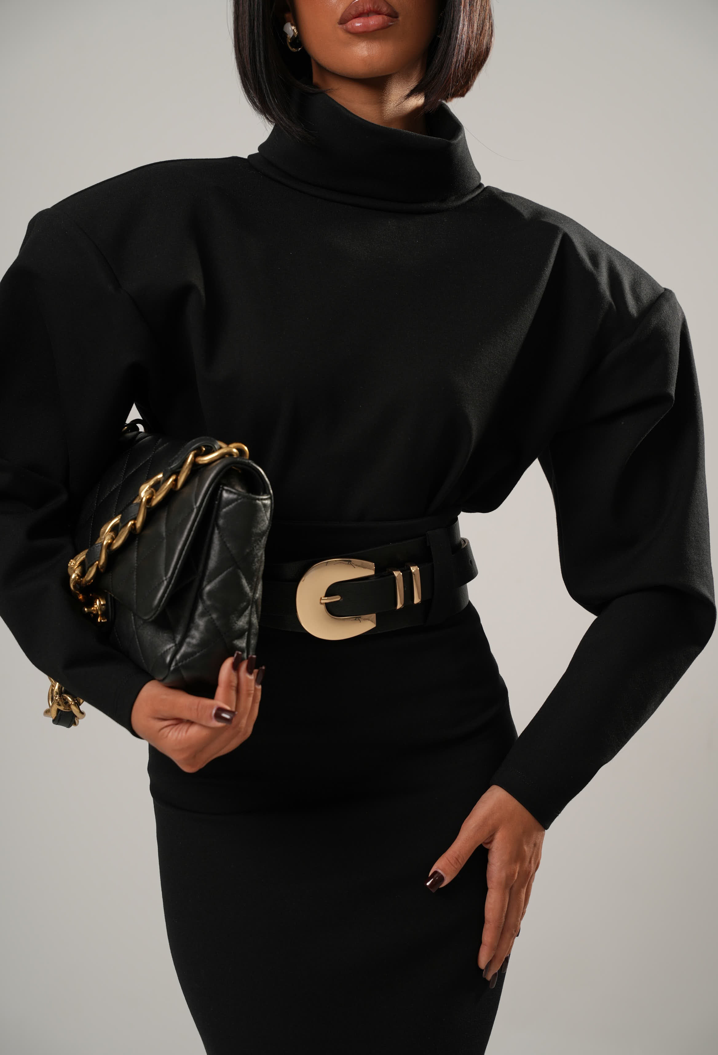 MAGLIA SPALLINE BARDOT NERA BY MARZIA MANGO