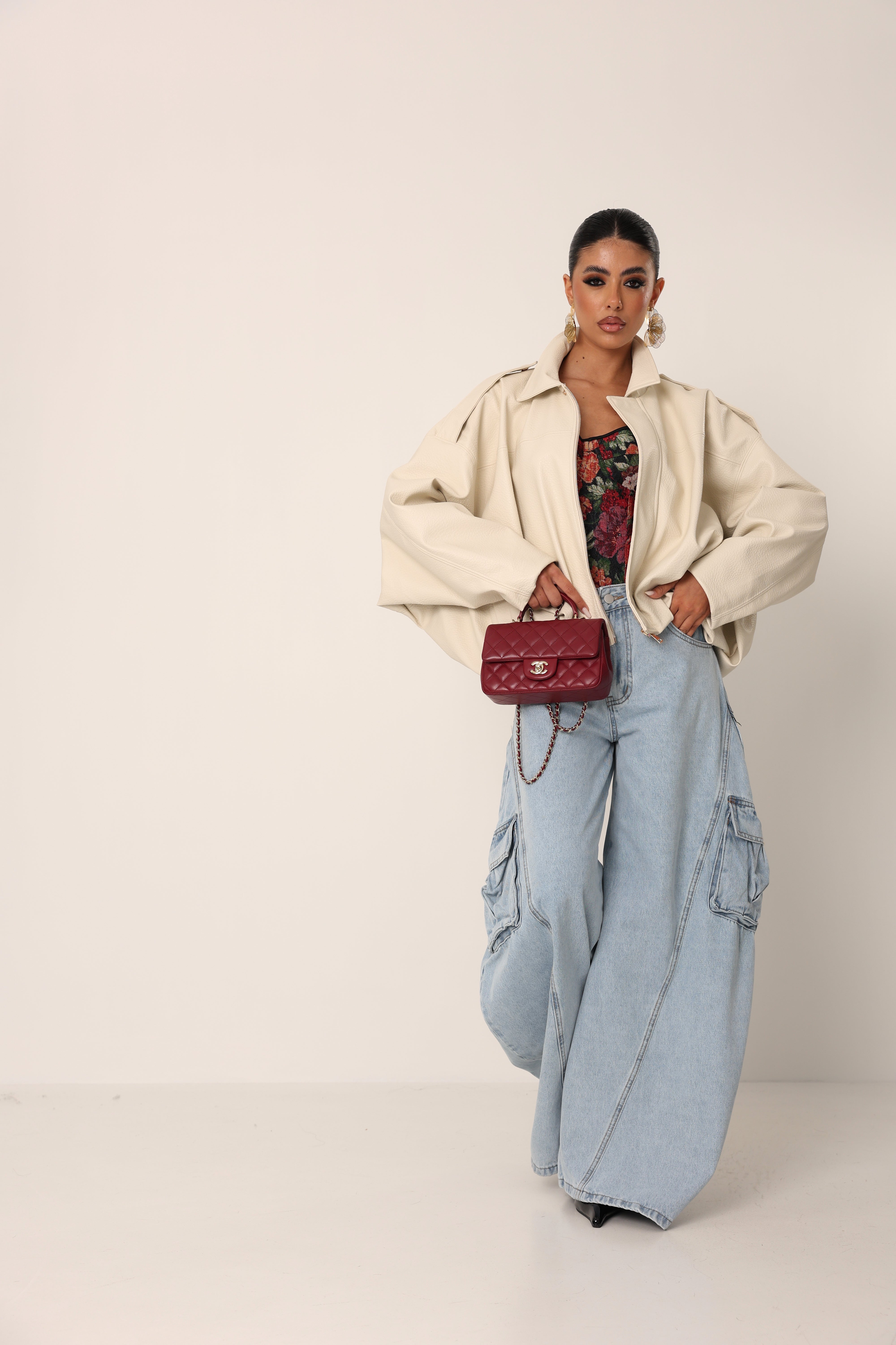 JEANS CARGO MIDA DENIM CHIARO