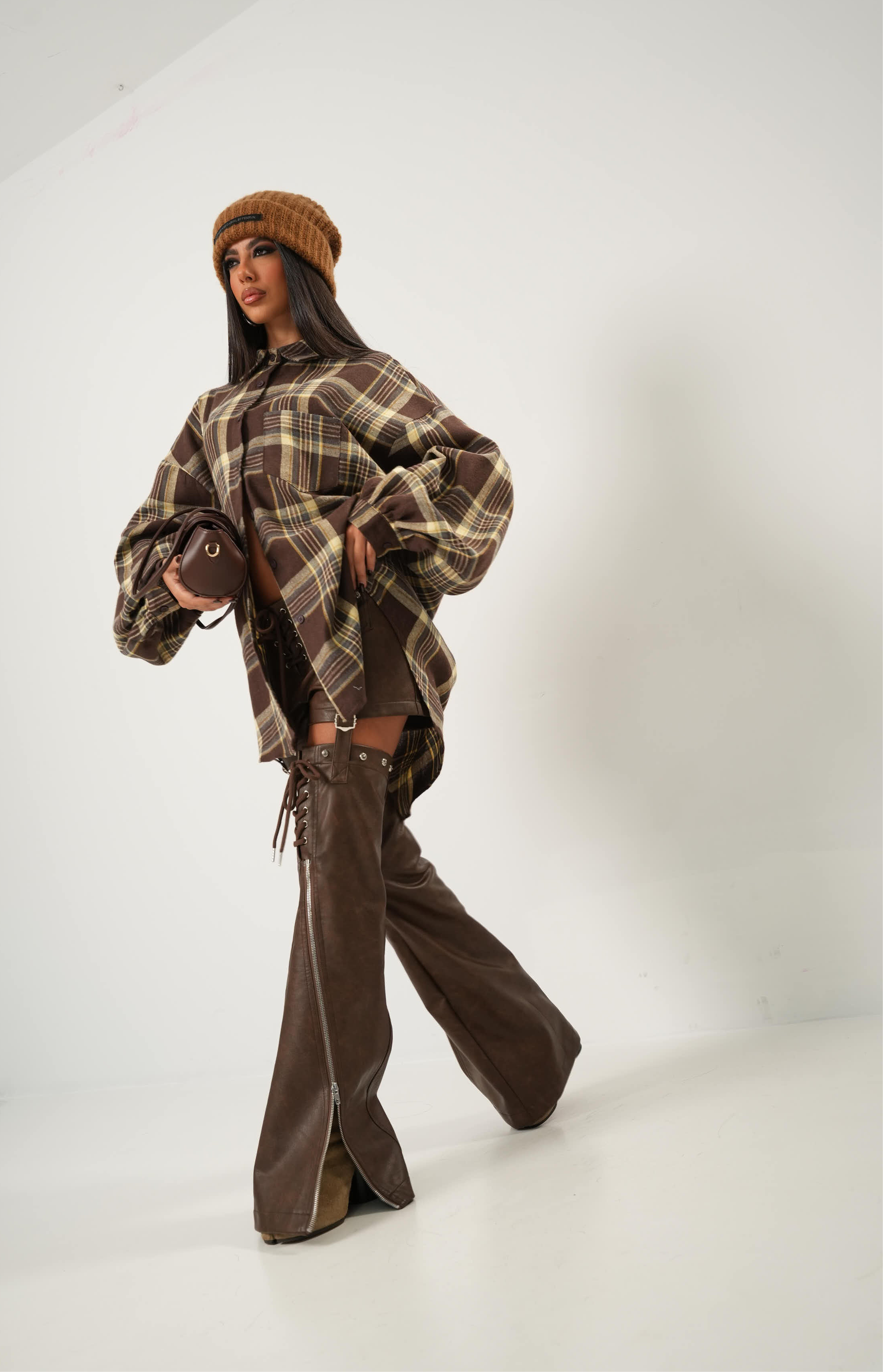 SHORTS/PANTALONI ECOPELLE CHOCOLATE MARRONI