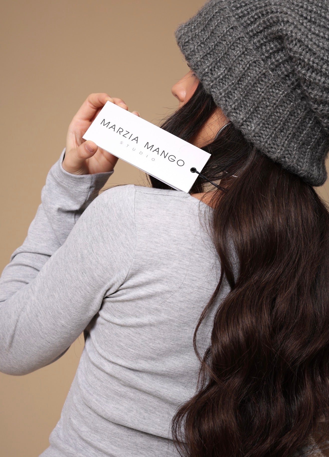 MAGLIA SCOLLO QUADRATO SMASH GRIGIA BY MARZIA MANGO STUDIO