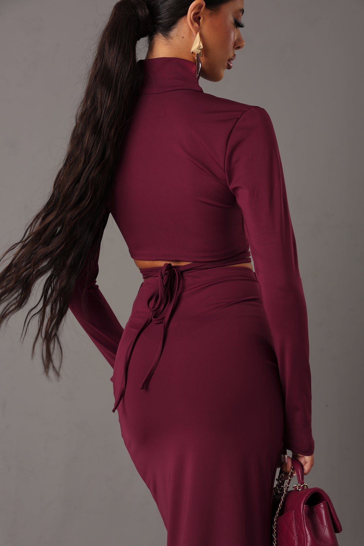 COORDINATO CUT-OUT TIARA BORDEAUX