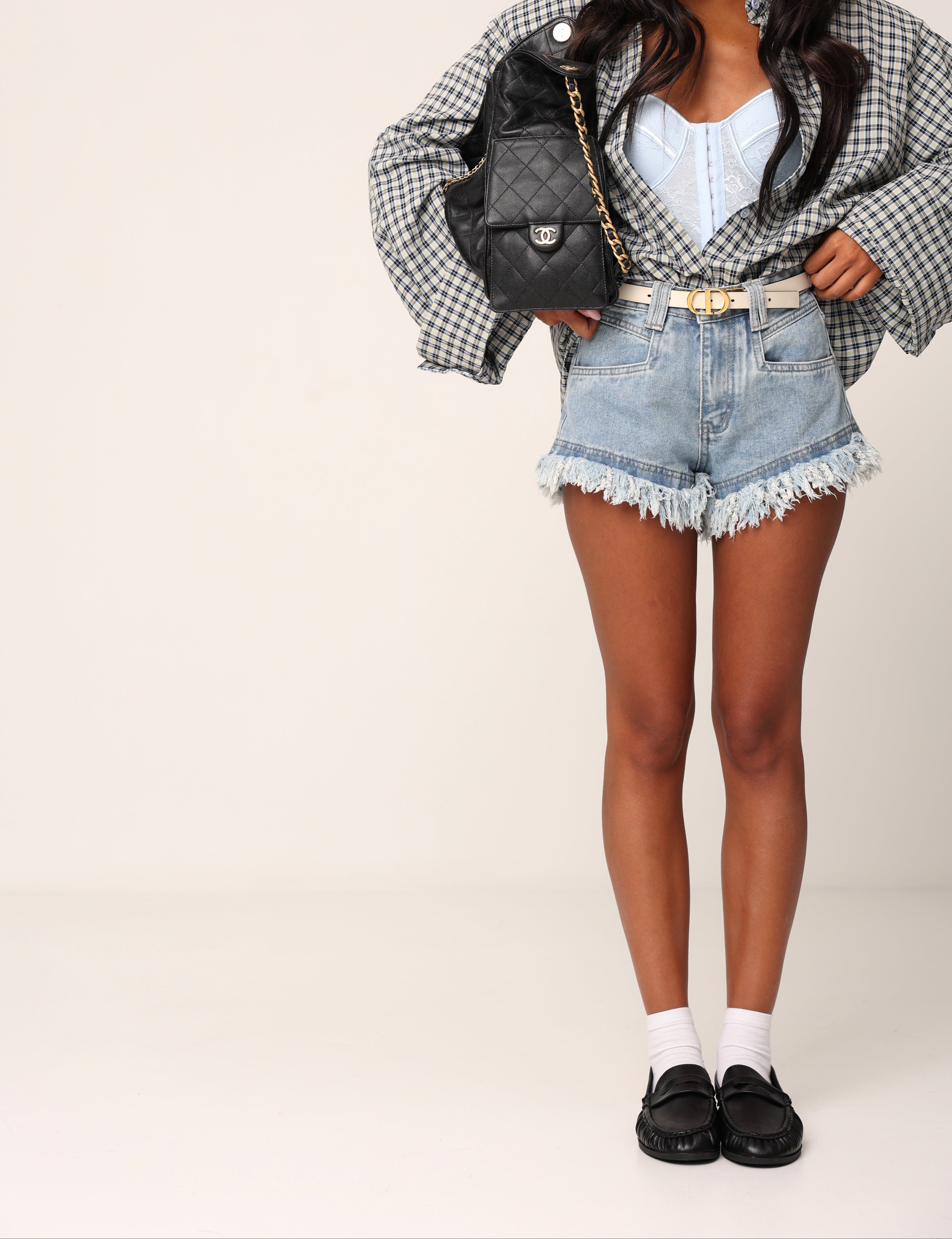 SHORTS SFRANGIATO FUNNY DENIM CHIARO