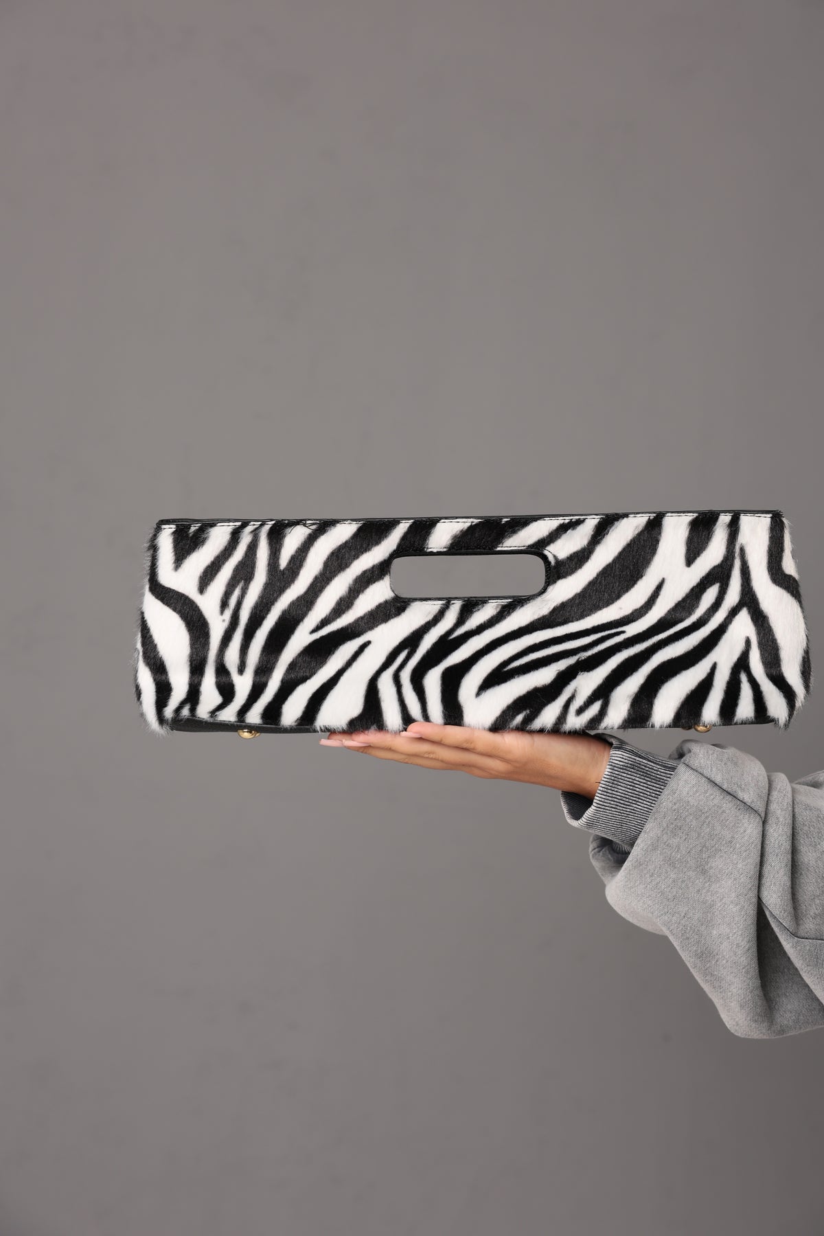 CLUTCH ROBYN ZEBRATA B/W