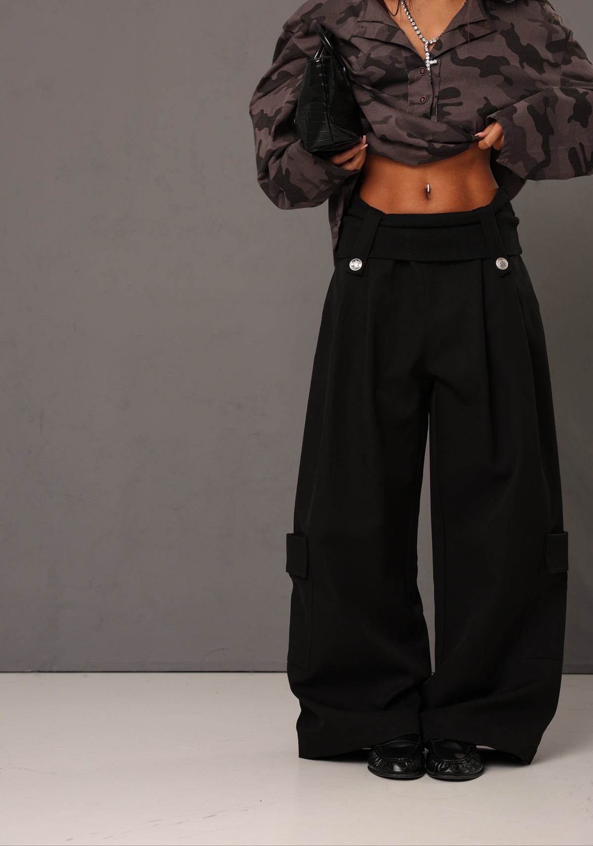 PANTALONI ELASTICO TARA NERI