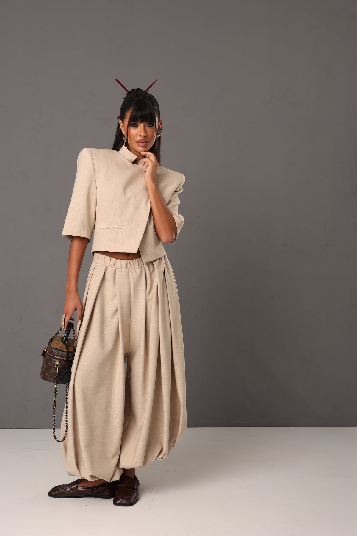 BLAZER CROP SPALLINE SERIOUS SABBIA BY MARZIA MANGO