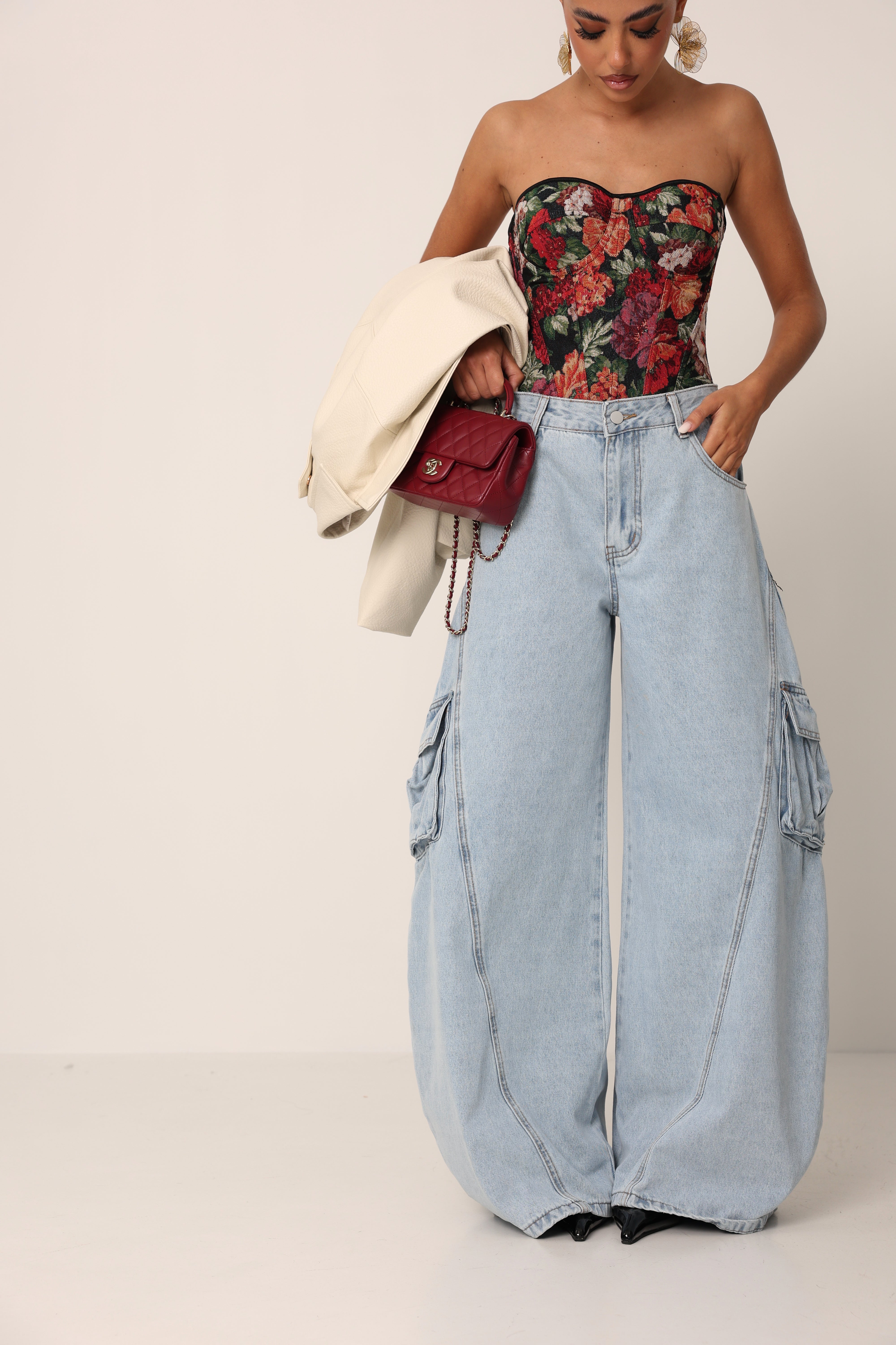 JEANS CARGO MIDA DENIM CHIARO