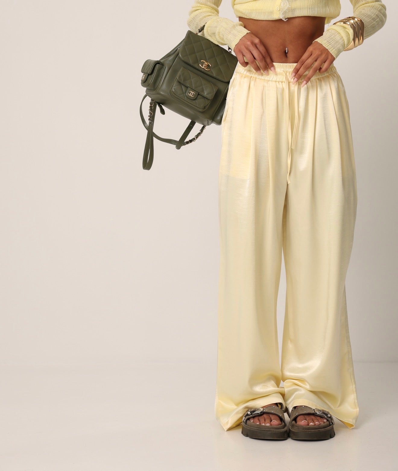 PANTALONI SATINATI ETHAN GIALLI