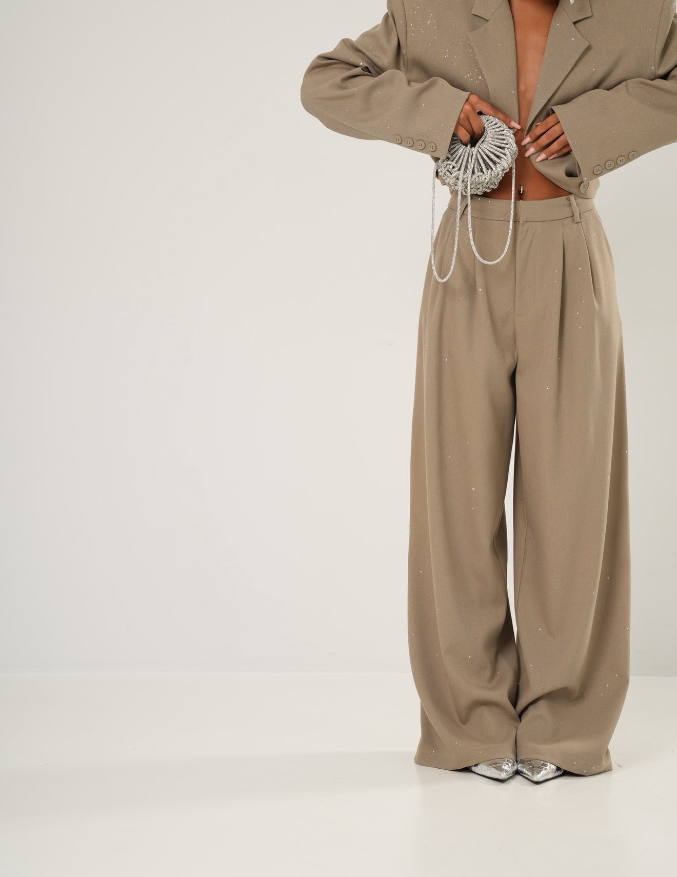 Pantaloni Aglea beige by Lumina