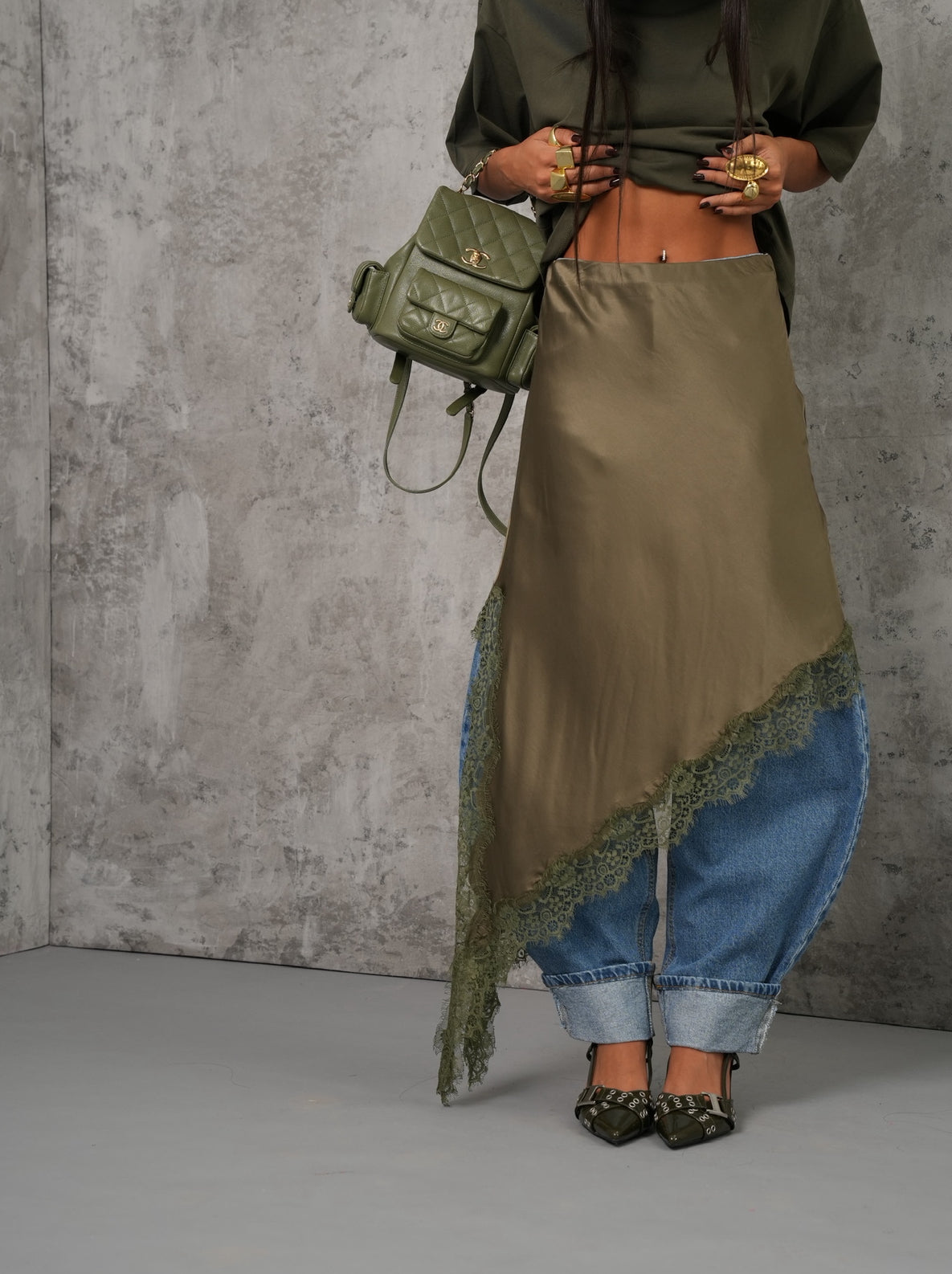 GONNA ASIMMETRICA AVERY VERDE BY LUMINA