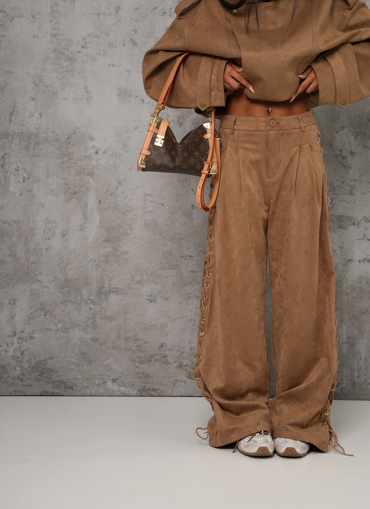 Pantaloni ecocamoscio Hailey beige
