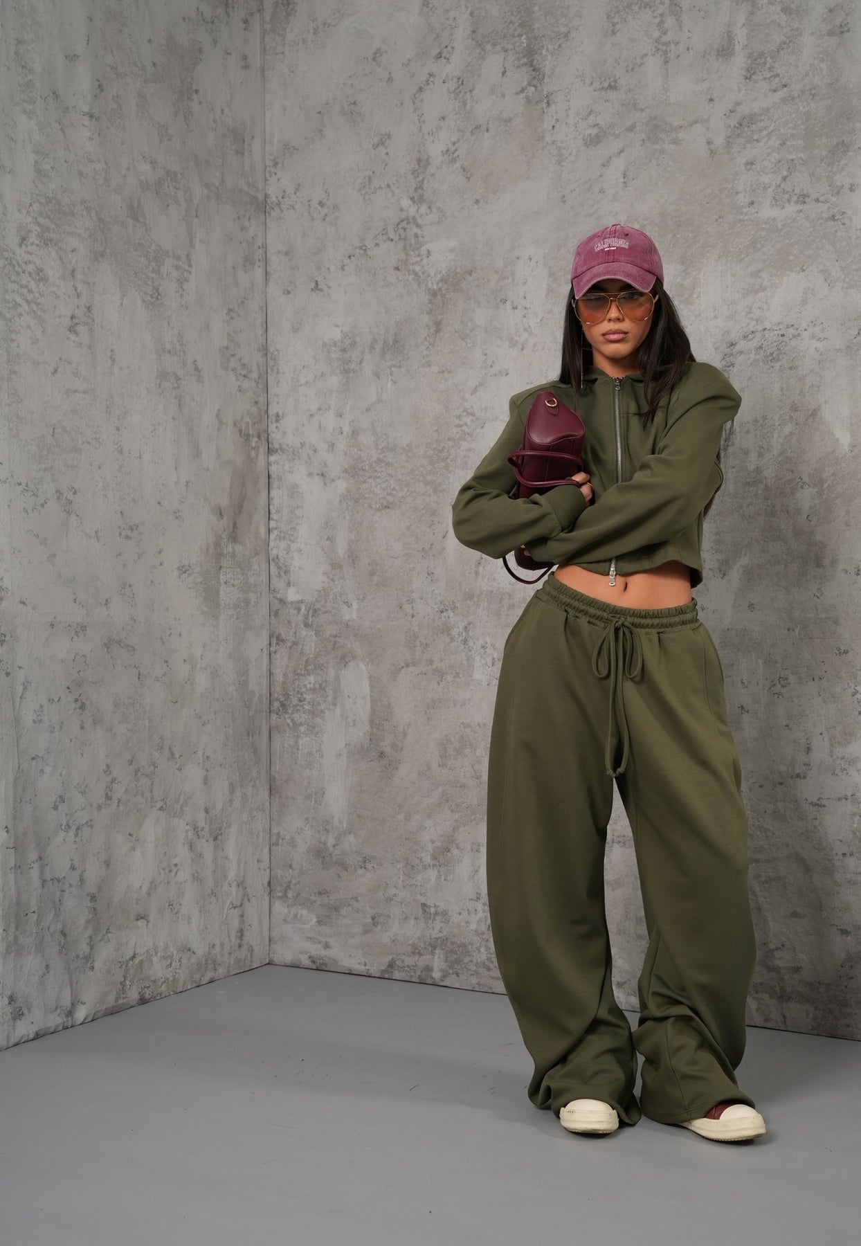 Felpina crop Svea verde militare By Lumina