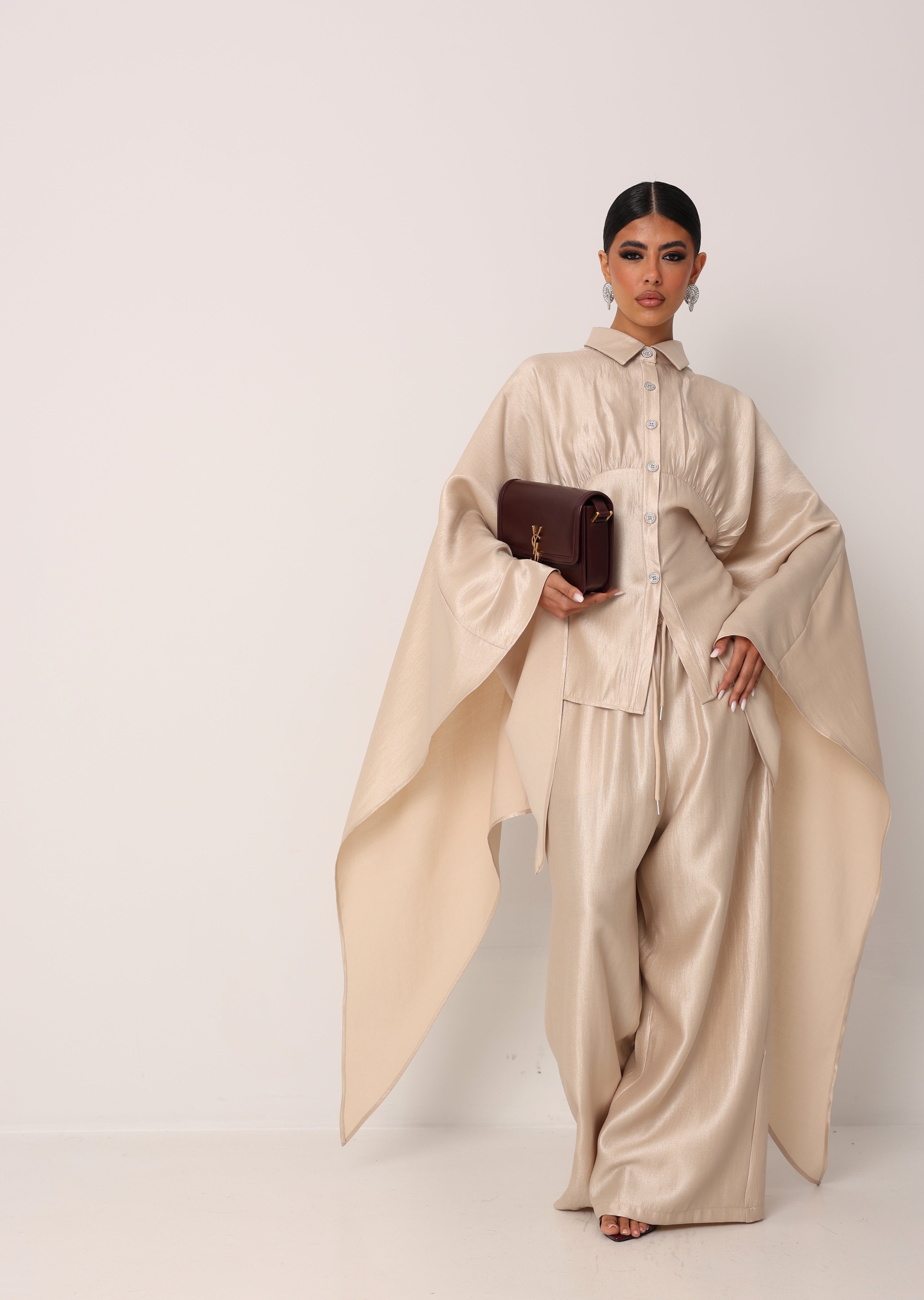 TORNA DOMENICA 15/03 ALLE ORE 21:00 COORDINATO SATINATO MICHELA CHAMPAGNE