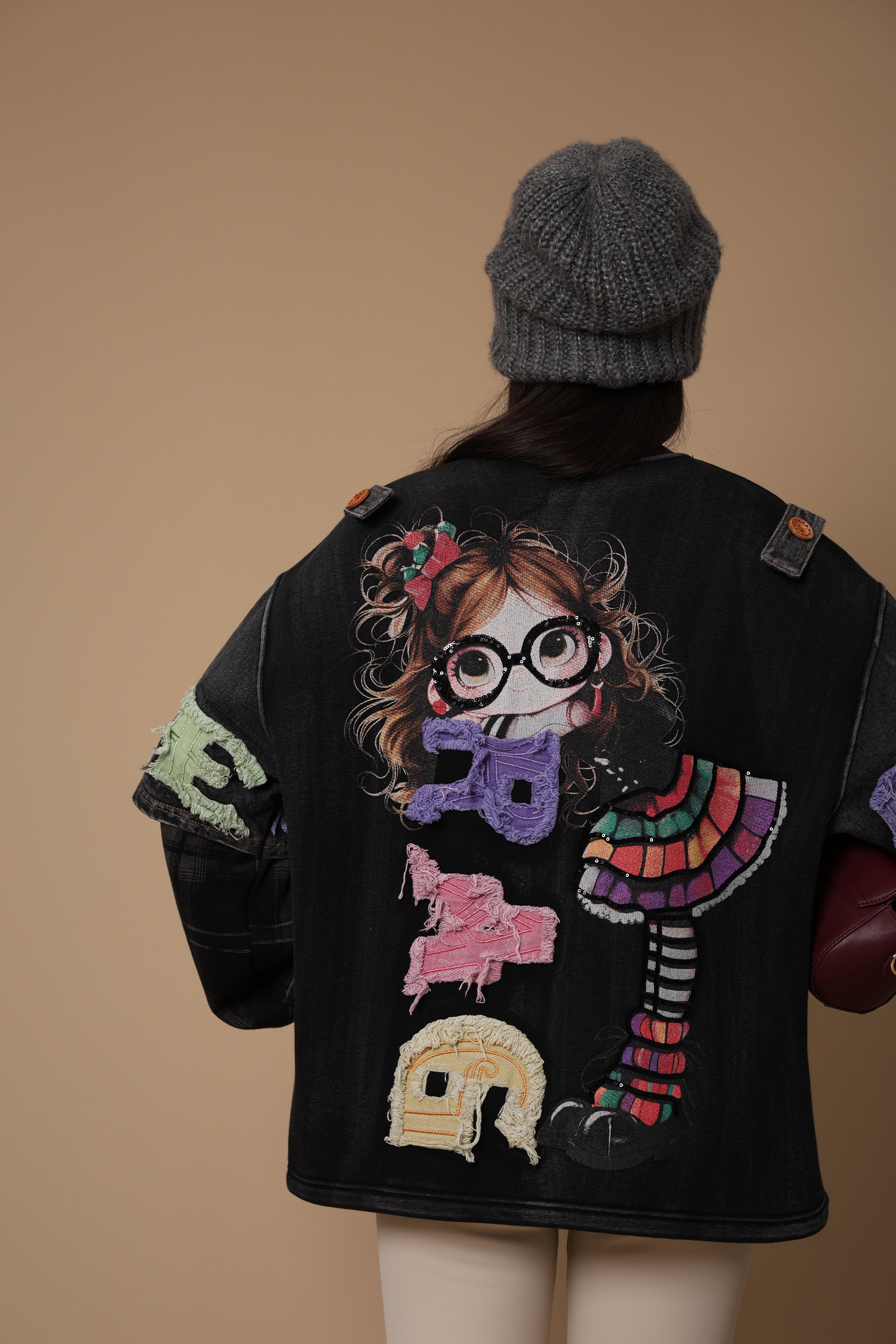 FELPA DELAVE' GLADYS NERA