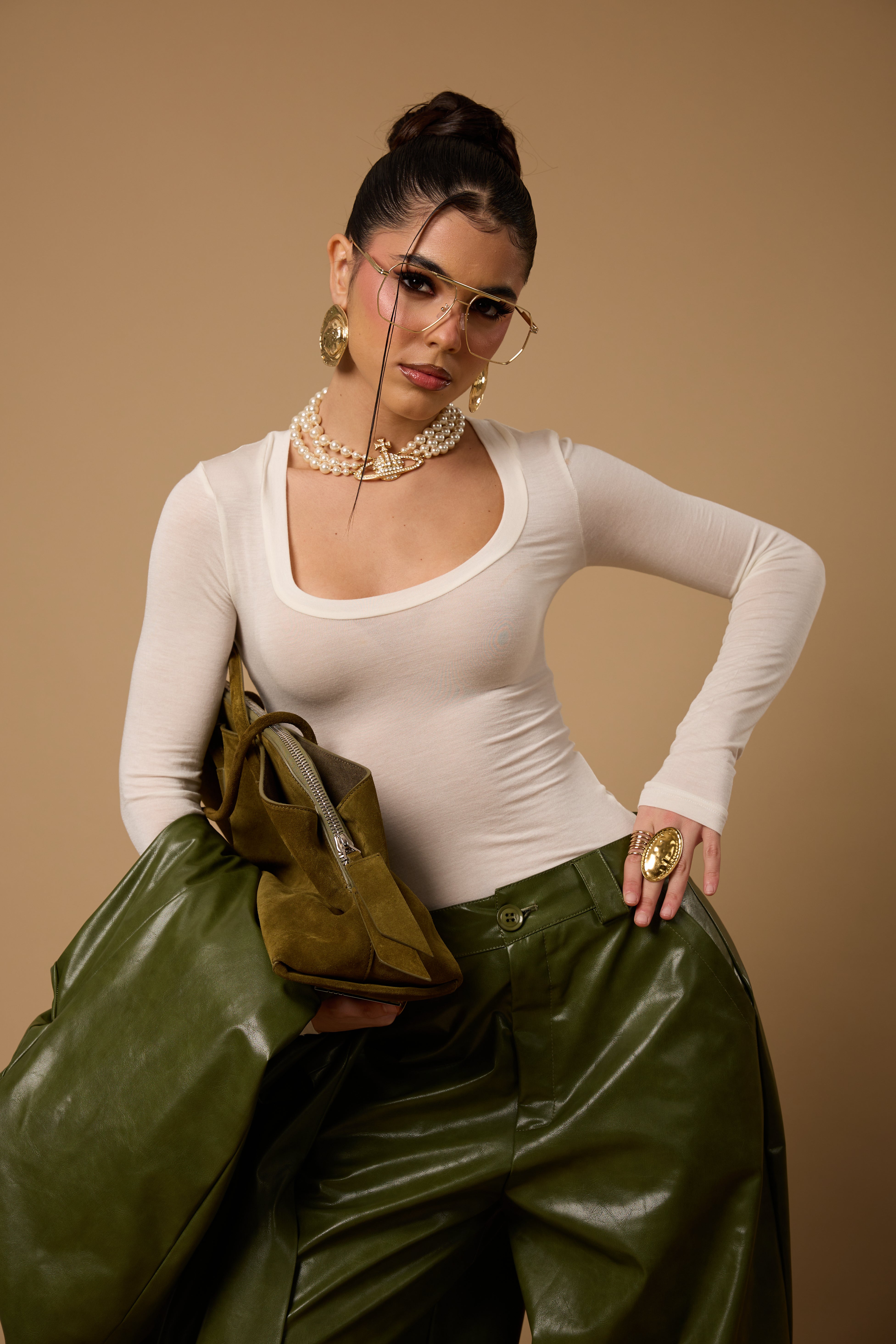 MAGLIA SCOLLO ROTONDO PRECIOUS PANNA BY MARZIA MANGO