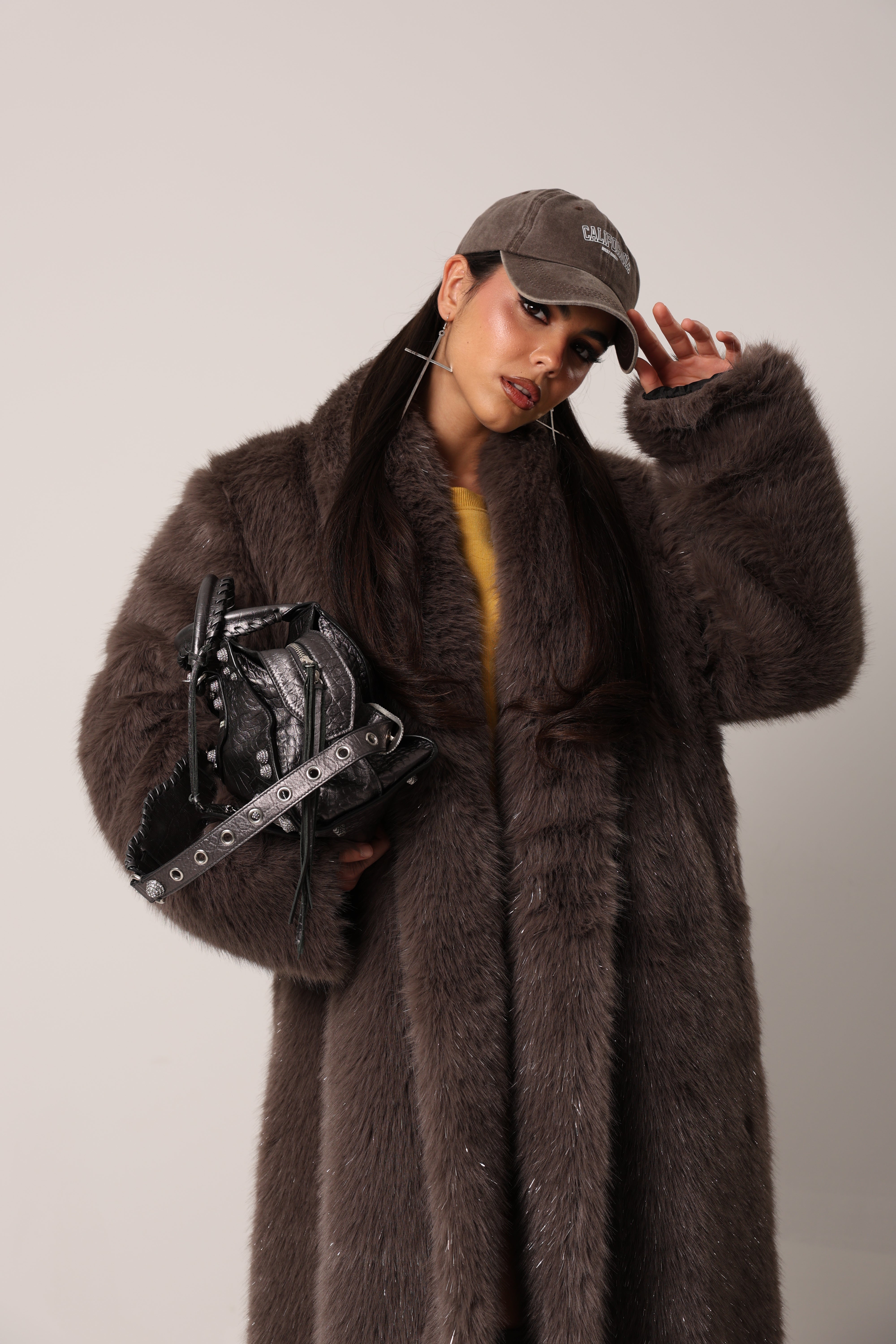 ECO-PELLICCIA MUSTANG GRIGIA BY MARZIA MANGO