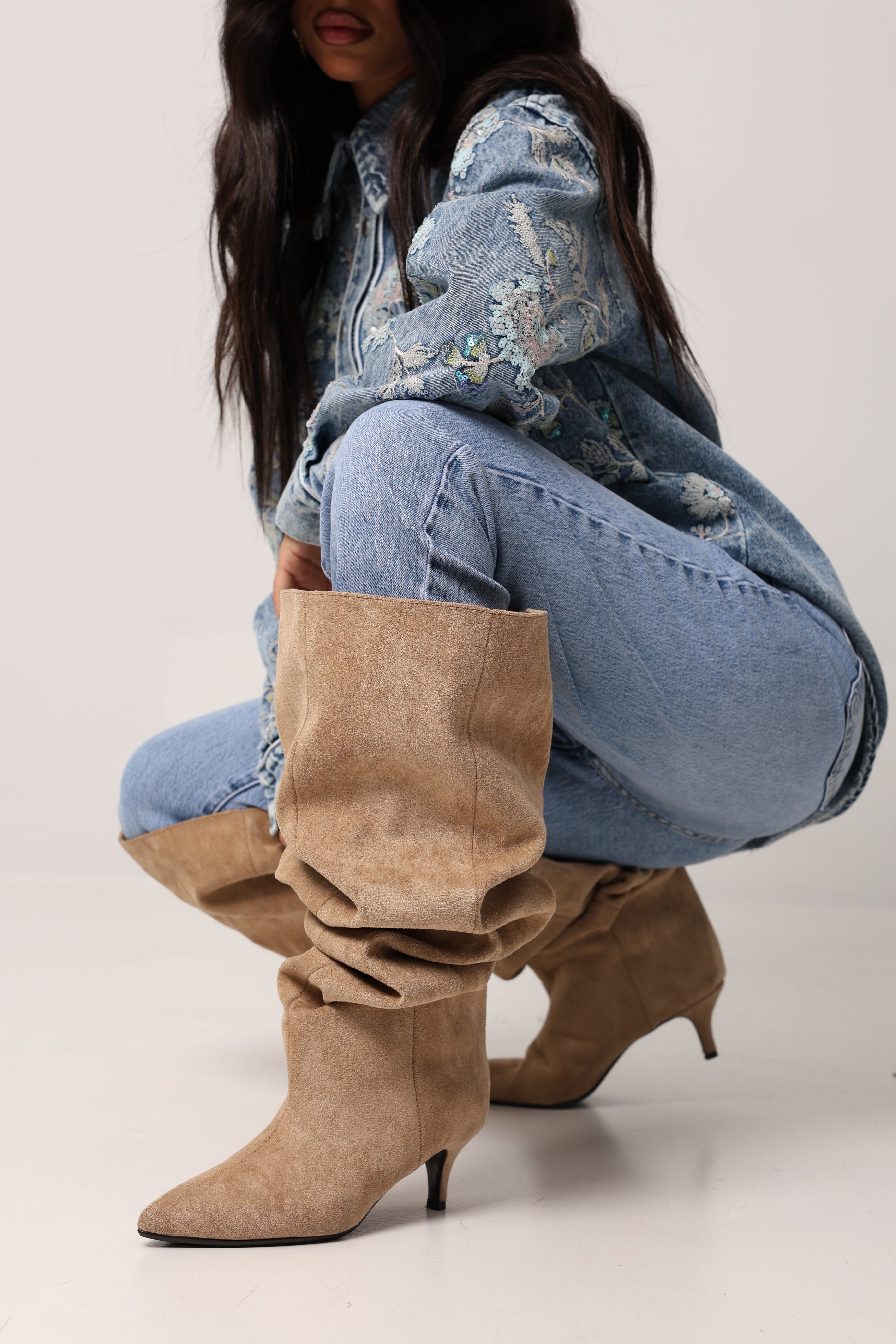 STIVALI ECOCAMOSCIO LEONA BEIGE